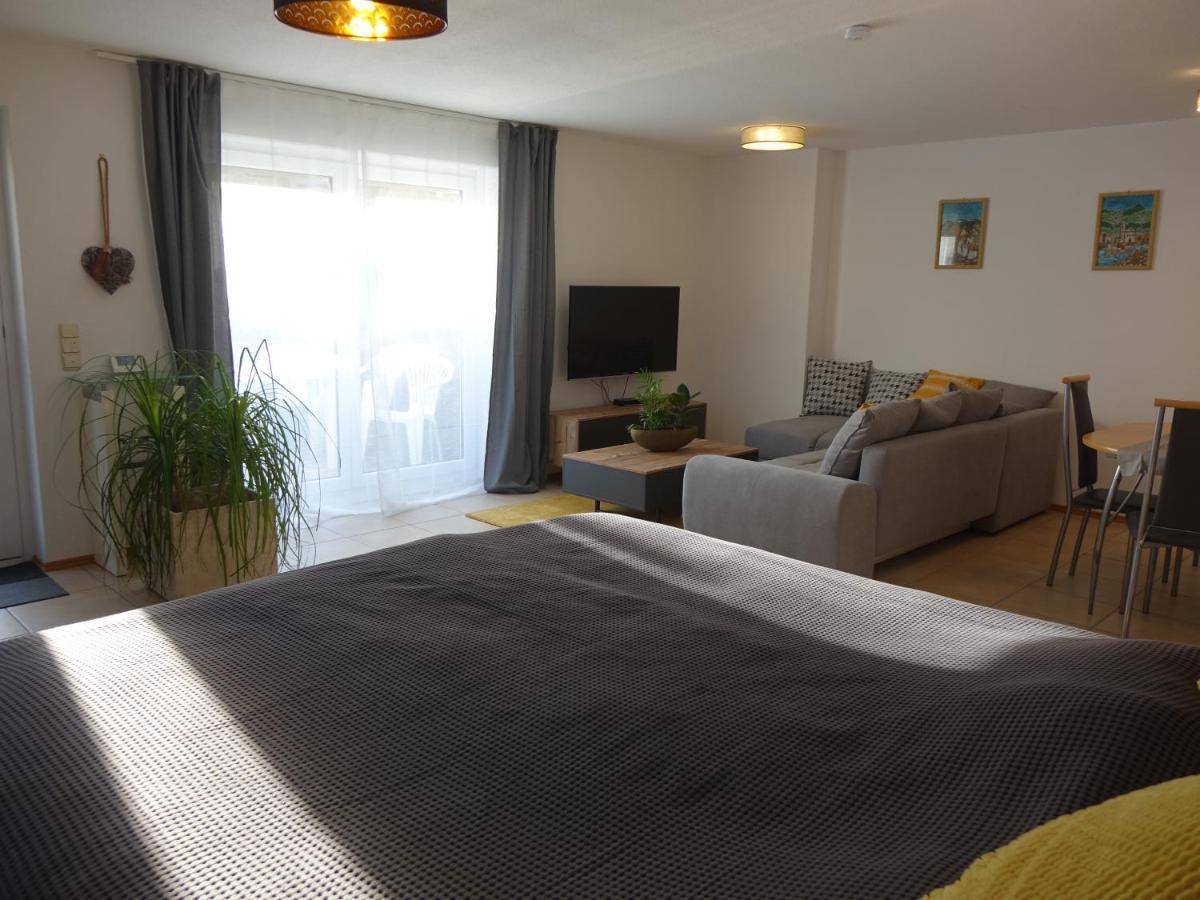 Exclusive Cozy Apartment In The Heart Of Franconia Gaukonigshofen Exterior photo